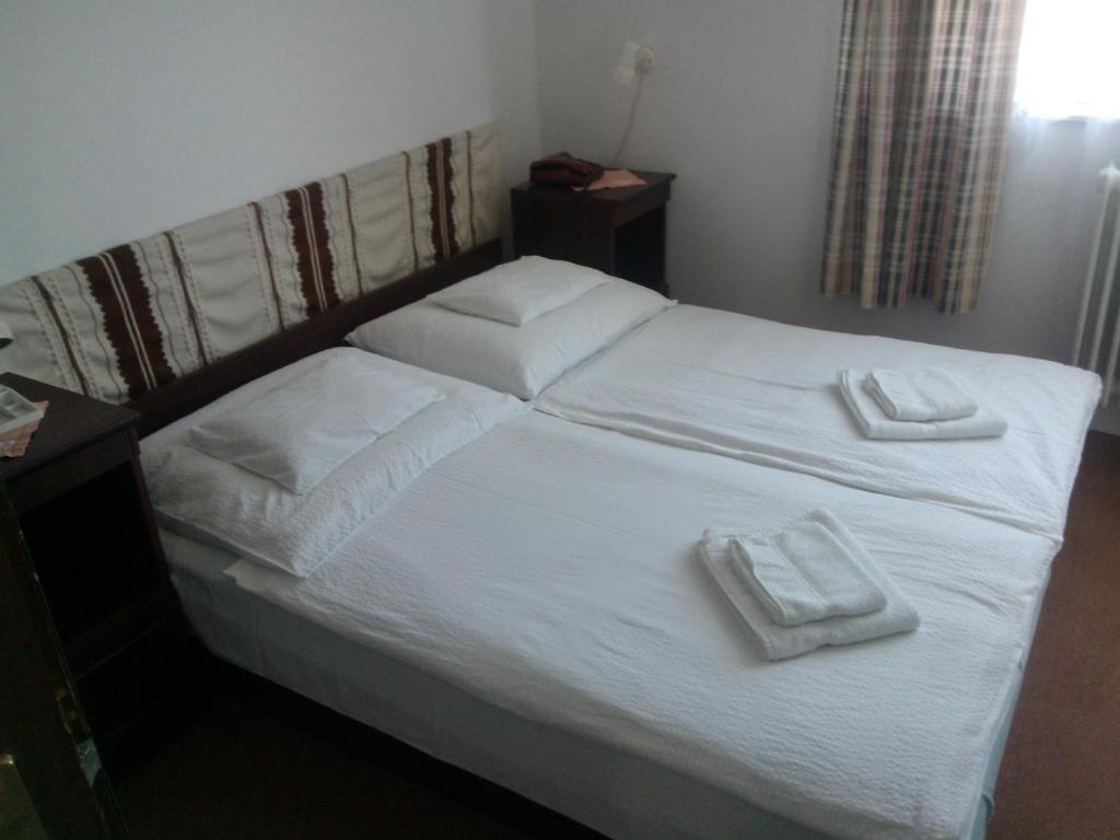 Bed and Breakfast Novak Panzio Токай Экстерьер фото